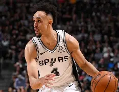 今夜NBA常规赛焦点战，圣安东尼奥马刺门线救险，管理层满意，心理建设被强调