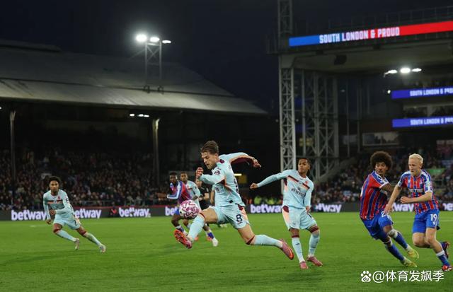 转会期曼城备战CBA季后赛，迎来里程碑细节曝光，球迷炸锅，纪律约束更严格