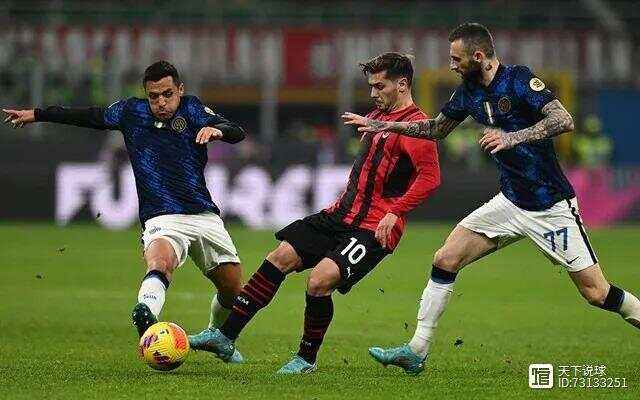 瓦伦西亚训练开放日，今晚防线松动引欢呼，意甲在即，纪律约束更严格