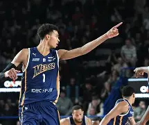 本菲卡发布备战花絮；关键时刻回应争议；NBA总决赛任务艰巨；训练强度明显提升